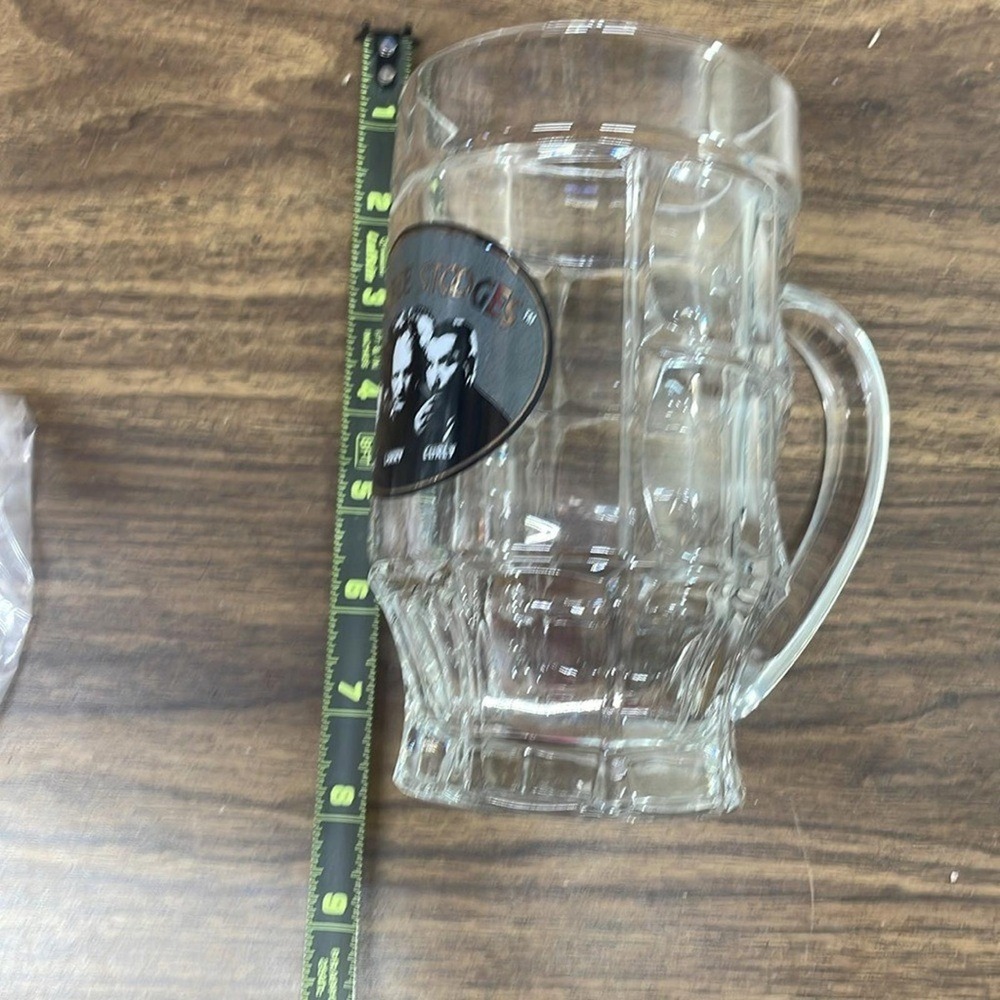 The Three Stooges Glass Mug - Picture 7 of 7